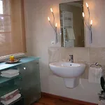 Koreth Konukevi 3*