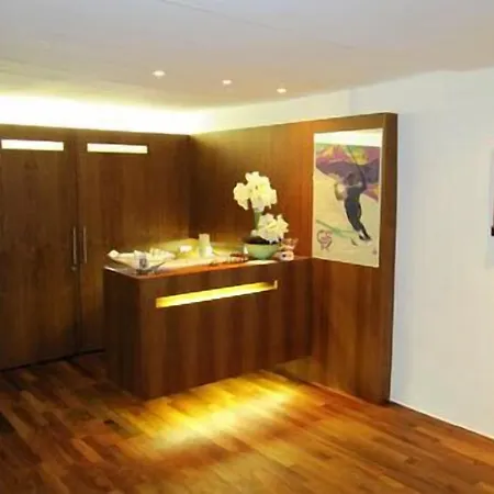 Koreth Pensión 3*